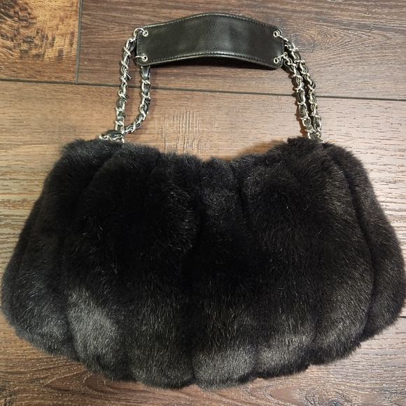Beautiful Quilted Faux Fur Hobo Bag - Picture 9 of 16